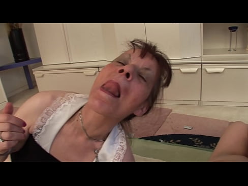 ❤️ Duo aviam et unum avum habent threesome Russian porn at la.dewporn.ru